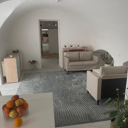 Apartman Fabrik Hainburg an der Donau Exterior foto